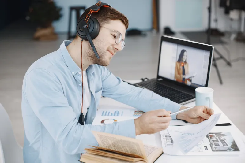 Generalist vs. Specialist Virtual Assistants: The Costly Hiring Mistake Technical Founders Keep Making