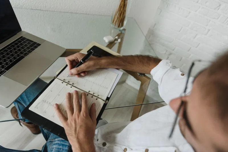 Where Founder Hours Go to Die: A Time-Audit Breakdown for Technical Leaders